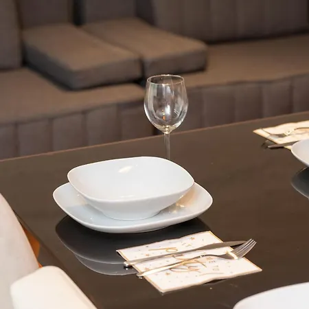 Luksusowy Apartament Z 3 Sypialniami I Parkingiem W Centrum Gdyni By Renters Lejlighed Gdynia
